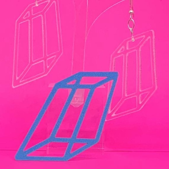 Transparent Prism Earrings - Triclinic Lucite - Picture 6 of 7